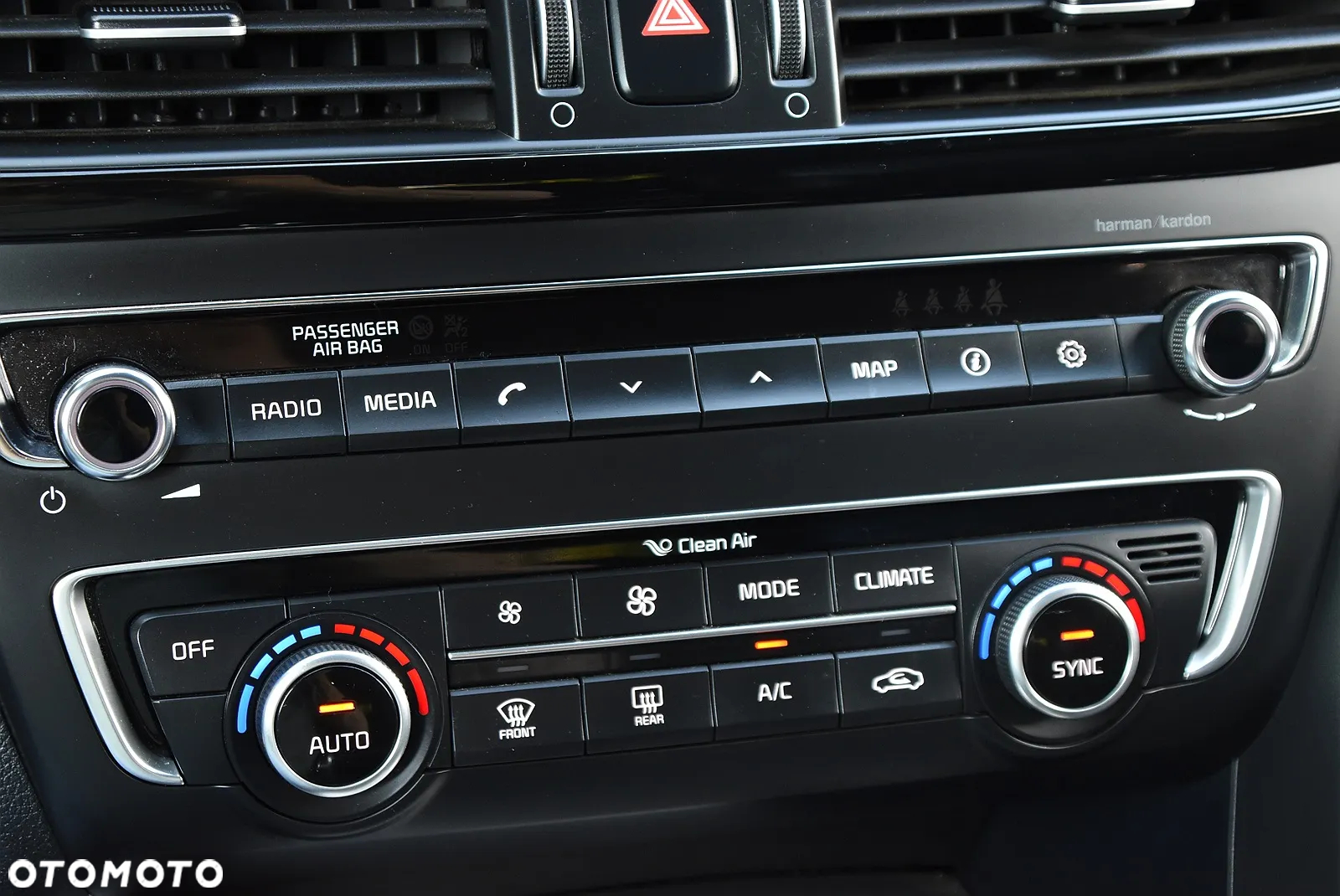 Kia Optima - 37