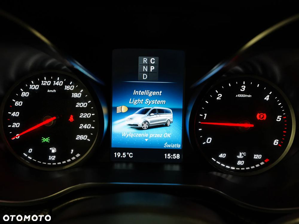 Mercedes-Benz Klasa V 300 d 4-Matic 9G-Tronic (ekstra d³) - 29