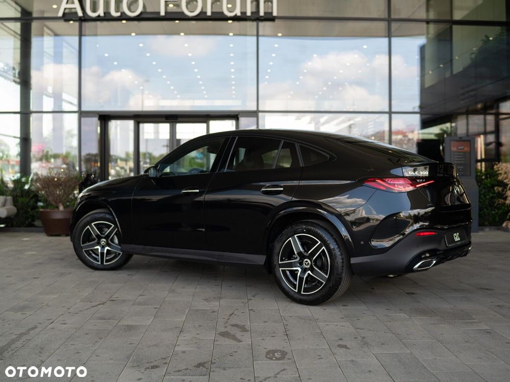 Mercedes-Benz GLC - 7