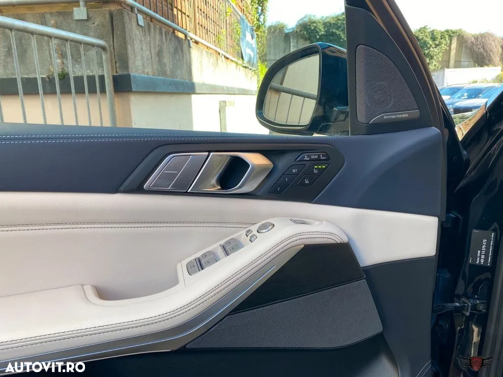 BMW X7 M50d - 24