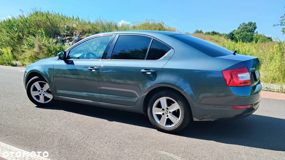 Skoda Octavia 1.4 TSI Ambition - 4
