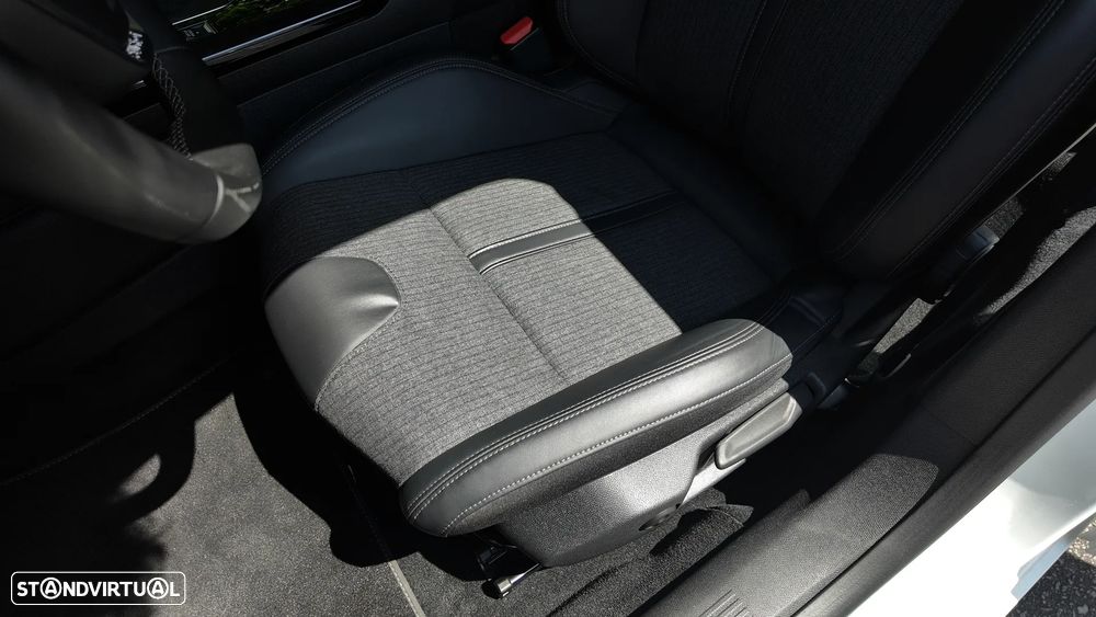 Peugeot 508 SW ver-hdi-160-allure - 28