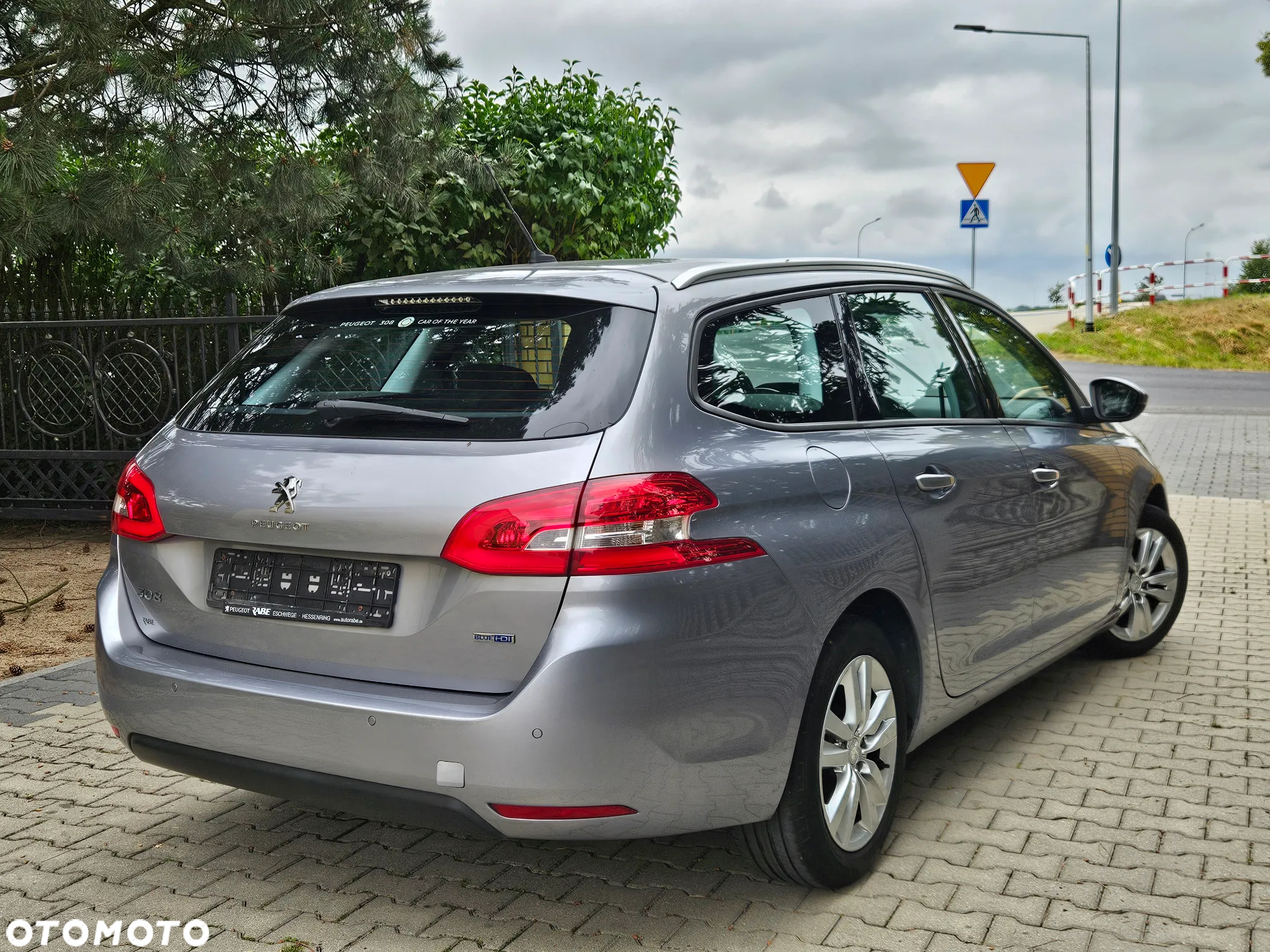 Peugeot 308 BlueHDi FAP 120 Stop & Start Allure - 4
