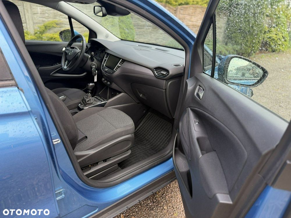 Opel Crossland X - 24
