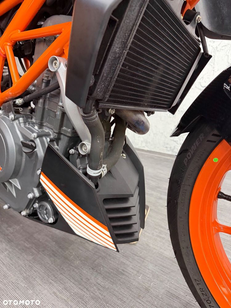 KTM Duke 390 - 6