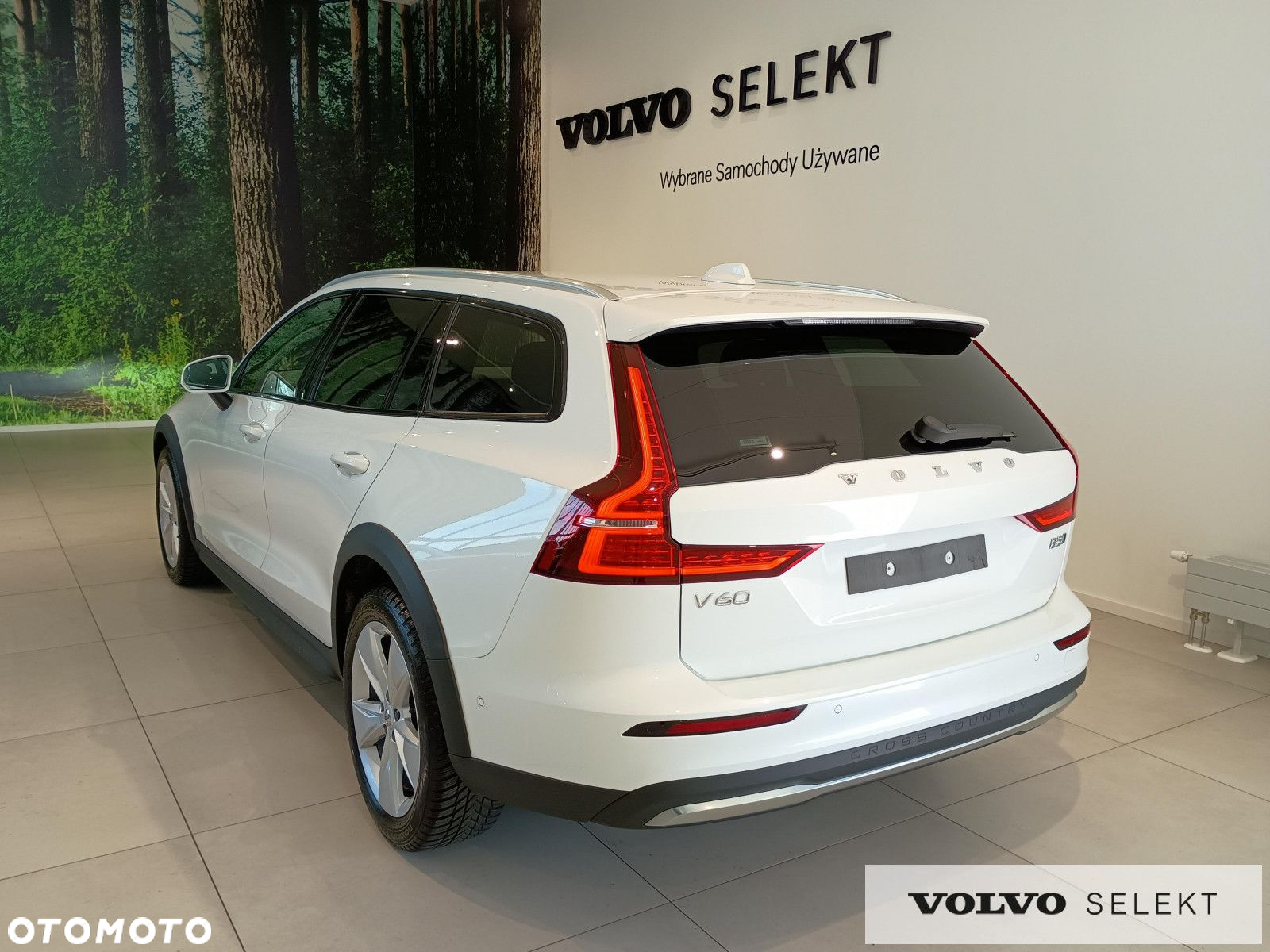 Volvo V60 Cross Country - 7