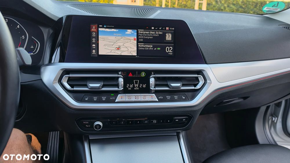 BMW Seria 3 318d Edition M Sport Shadow - 22