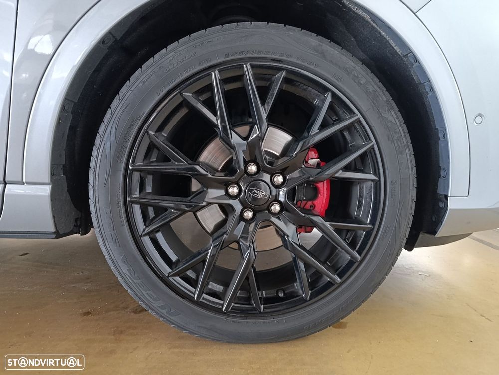 Ford Kuga 1.5 EcoBoost ST-Line X - 4