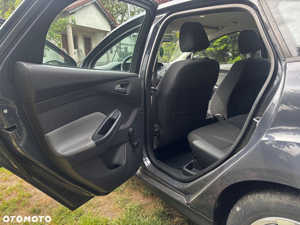 Ford Focus - 8