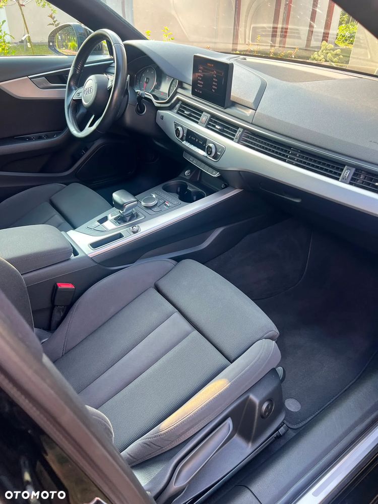Audi A4 Avant 2.0 TDI Sport S tronic - 8