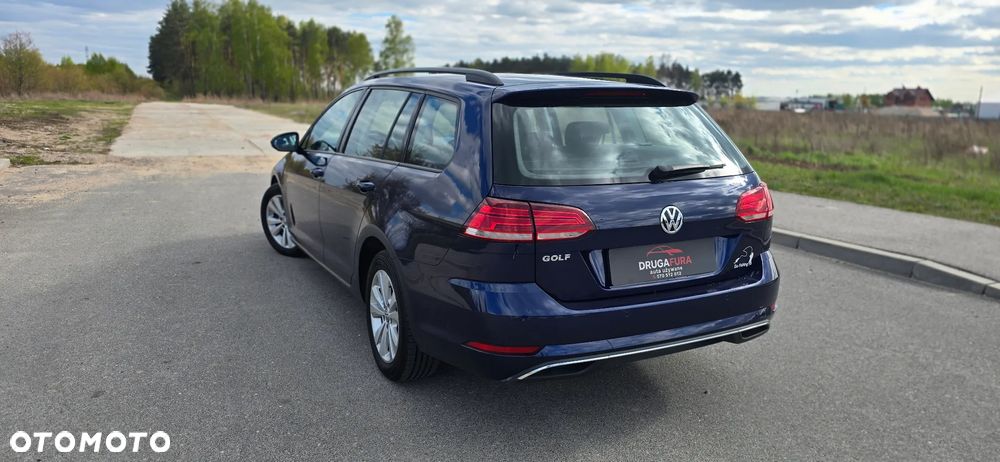 Volkswagen Golf 1.6 TDI BMT Highline - 9