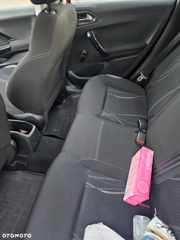 Peugeot 208 1.4 VTi Active - 16