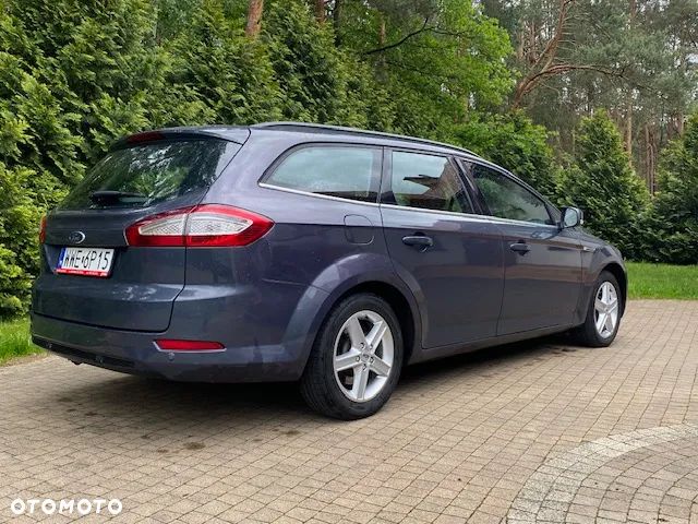Ford Mondeo - 4