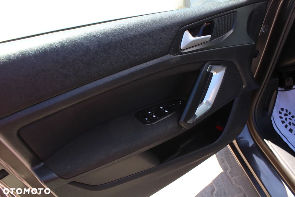 Peugeot 308 - 19