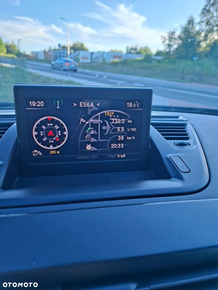 Alfa Romeo Giulietta 2.0 JTDM Distinctive - 11