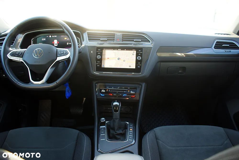 Volkswagen Tiguan 1.5 eHybrid OPF DSG Elegance - 11