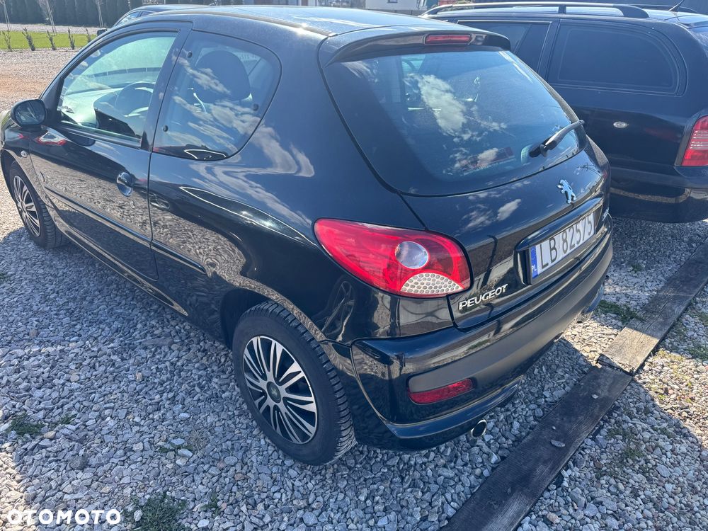 Peugeot 206 - 3