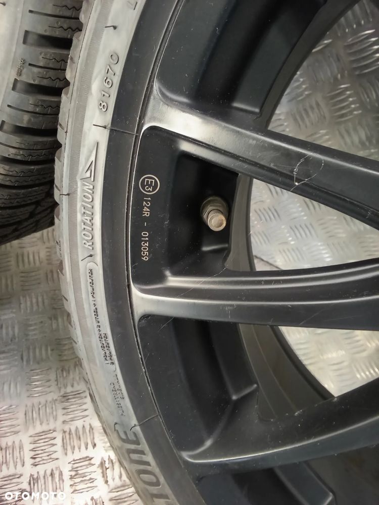 Koła Abarth 595 500e Fiat 500e 7Jx17 et35 4x98 - 8