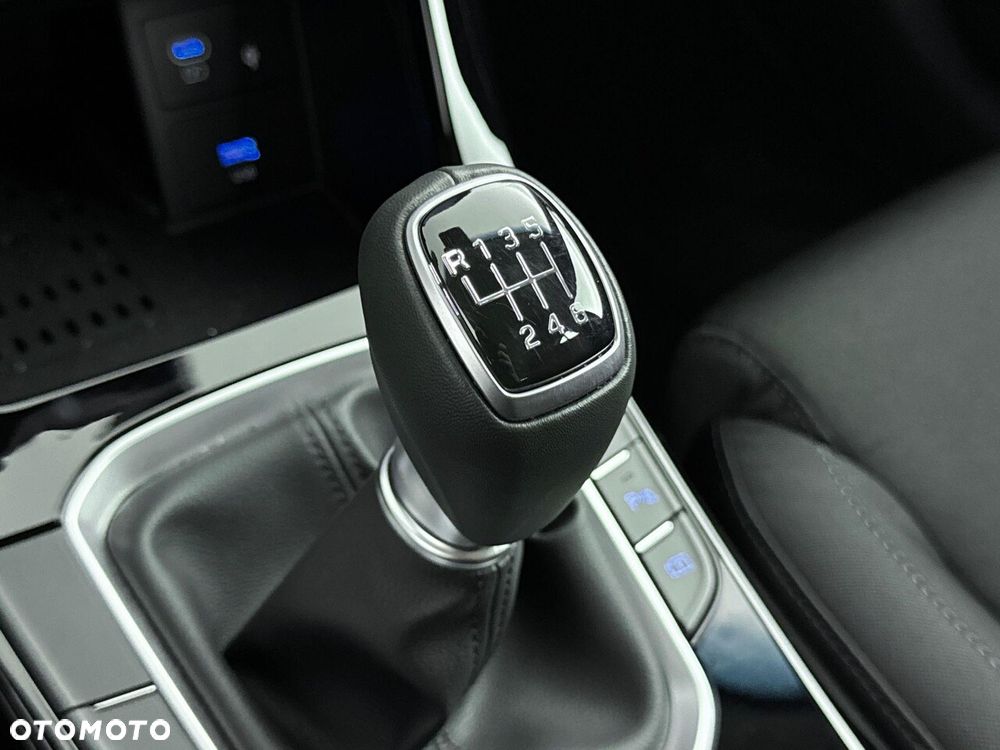 Hyundai i30 1.5 T-GDI 48V Smart - 4