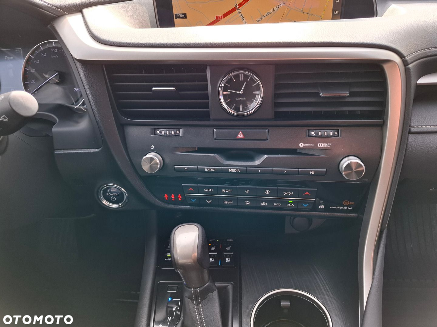 Lexus RX - 27