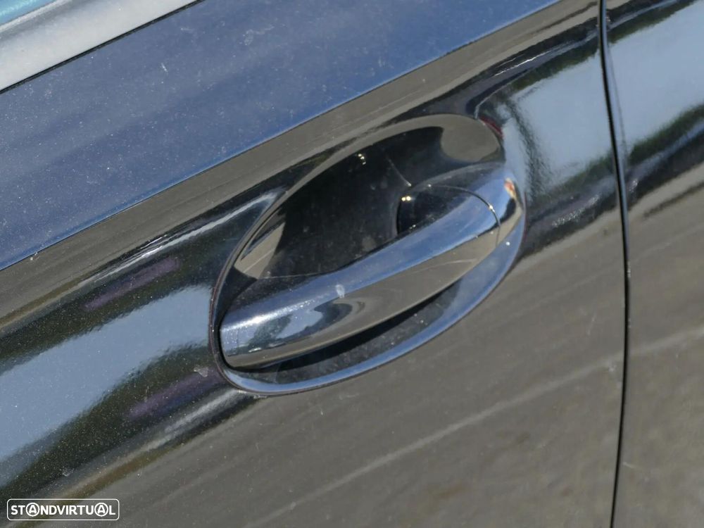 Mercedes-Benz A 250 Limousine e - 8