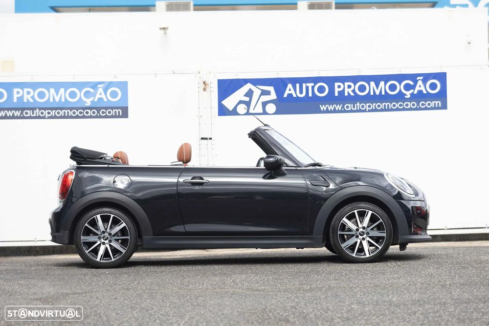 MINI Cabrio Cooper Premium Extra Classic Auto - 22