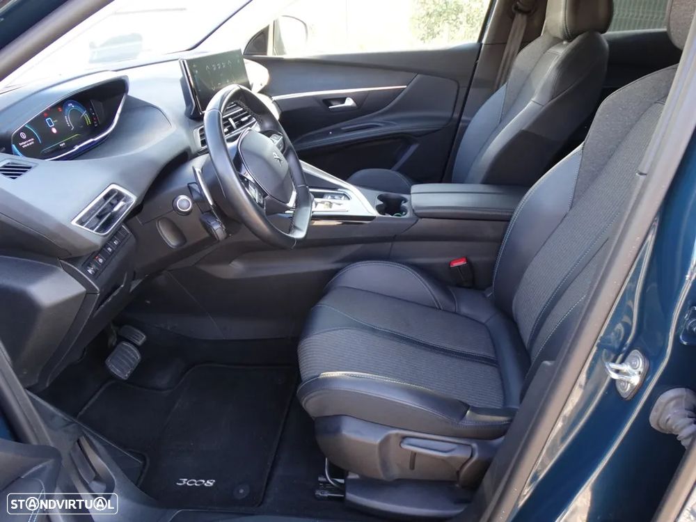 Peugeot 3008 1.6 Hybrid Allure e-EAT8 - 12