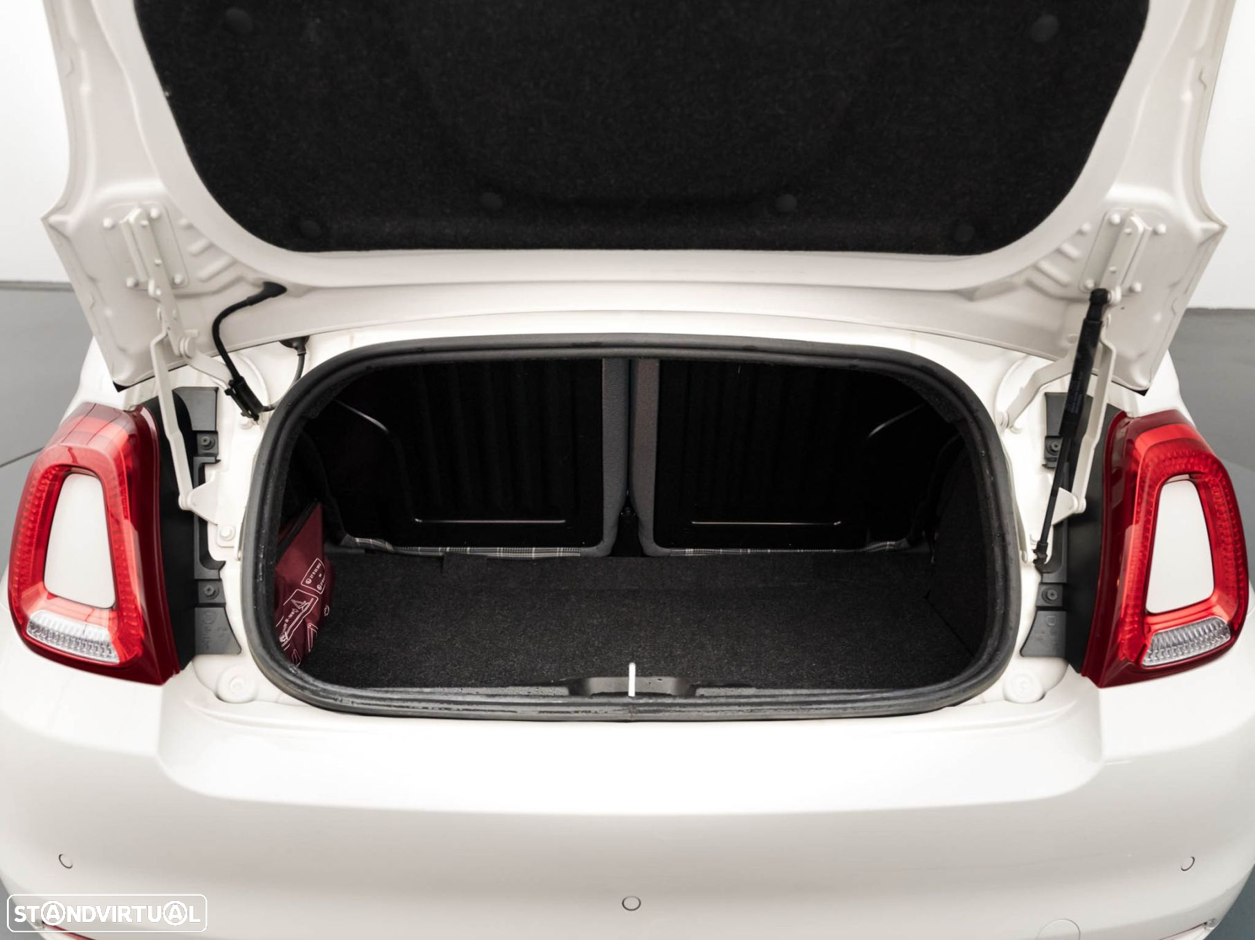 Fiat 500C 1.0 Hybrid Lounge - 12