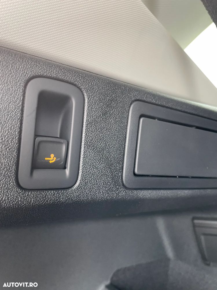 Volkswagen Tiguan - 14