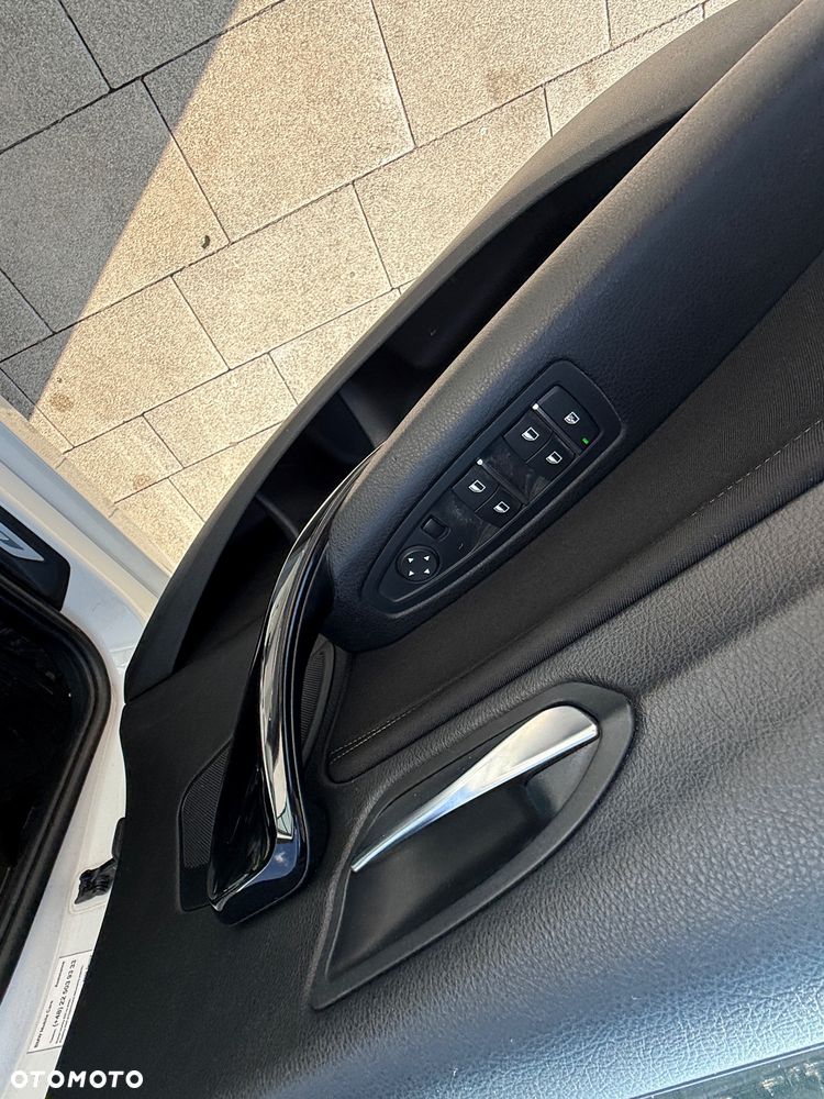 BMW Seria 1 - 14