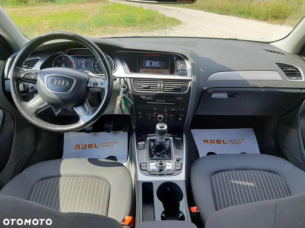 Audi A4 Avant 2.0 TDI DPF Attraction - 24