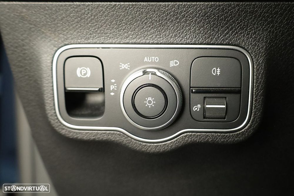 Mercedes-Benz EQB 300 4Matic AMG Line - 20