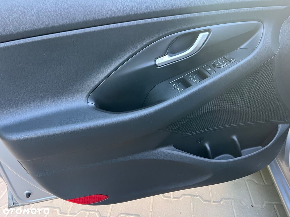 Hyundai i30 1.0 T-GDI Modern - 12