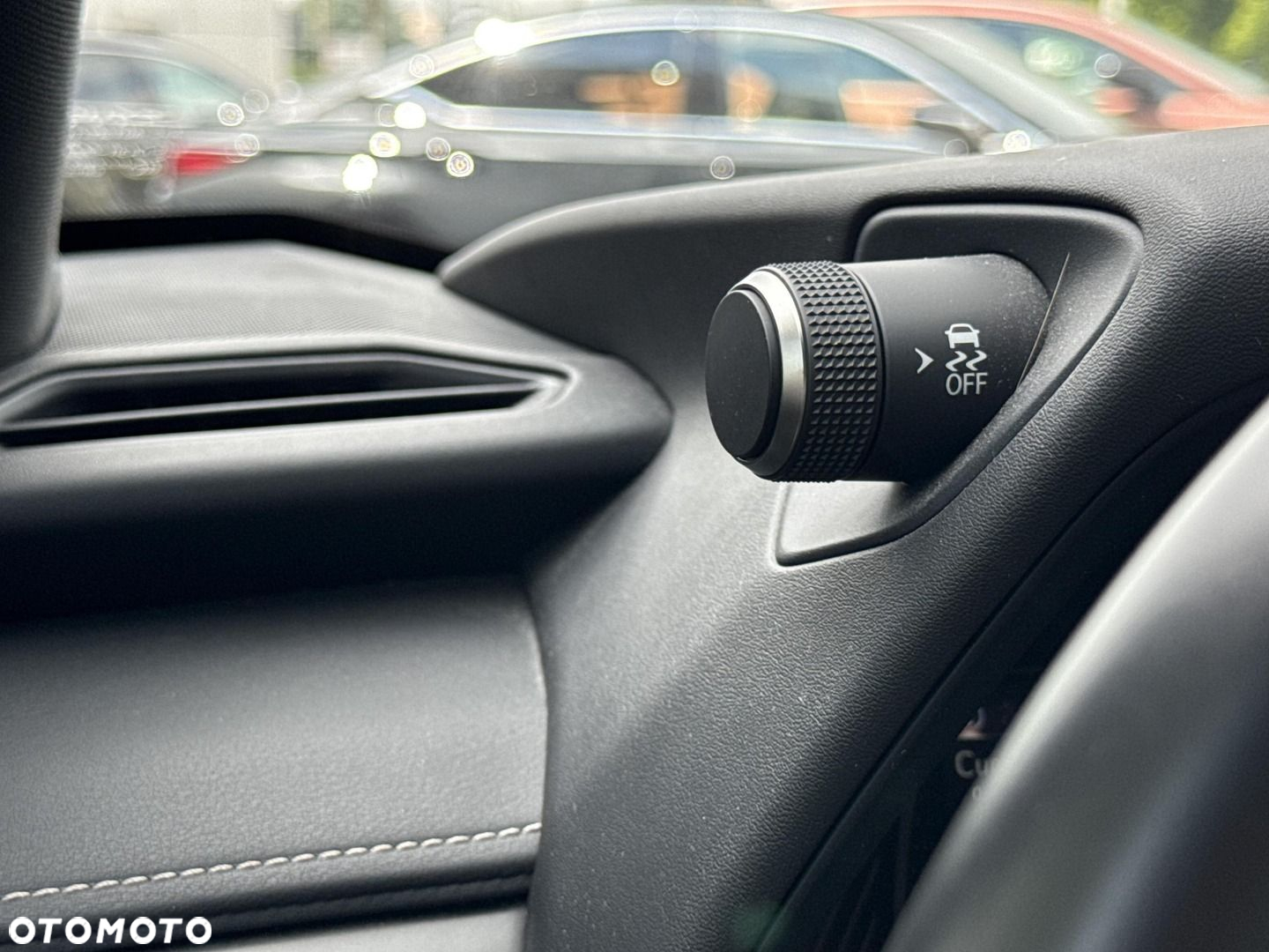 Lexus UX 200 GPF Business Edition 2WD - 15