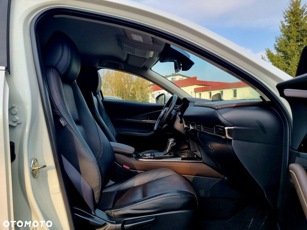 Mazda CX-30 e-SKYACTIV-G 2.0 M HYBRID DRIVE HOMURA - 12