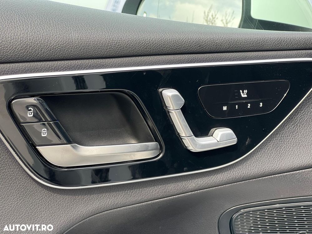 Mercedes-Benz GLC 220 d 4MATIC MHEV - 27