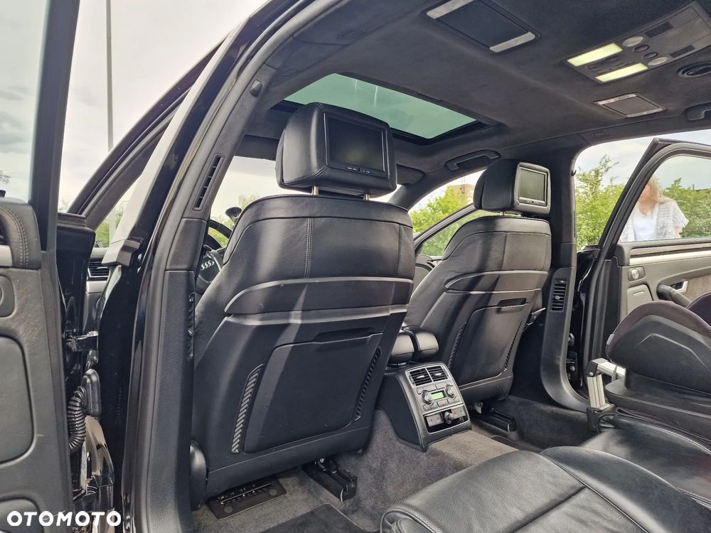 Audi A8 W12 quattro Langversion - 20