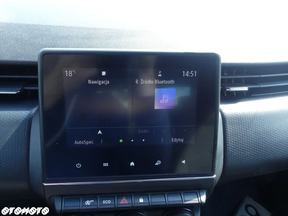 Renault Clio - 22