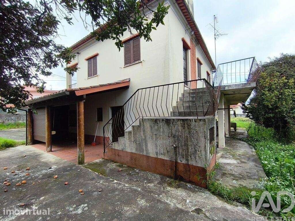 Casa / Villa T4 em Geraz do Lima e Deão de 96 m2 - Grande imagem: 2/17