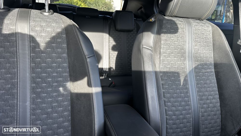 Peugeot 2008 - 22