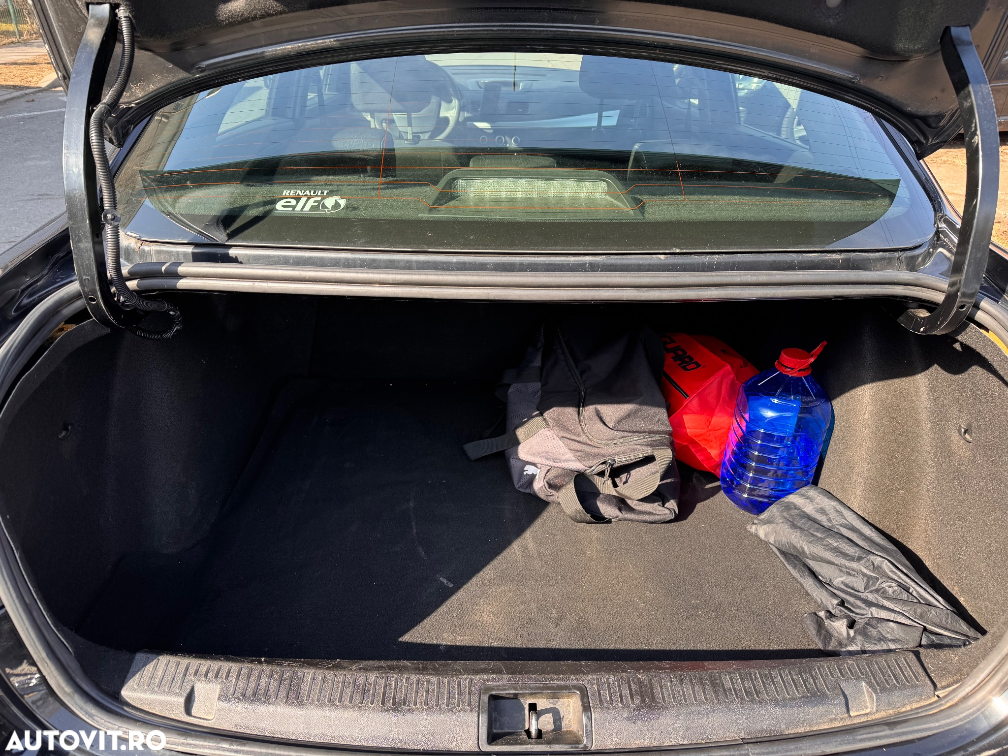 Renault Fluence 1.5 dCi Authentique - 9