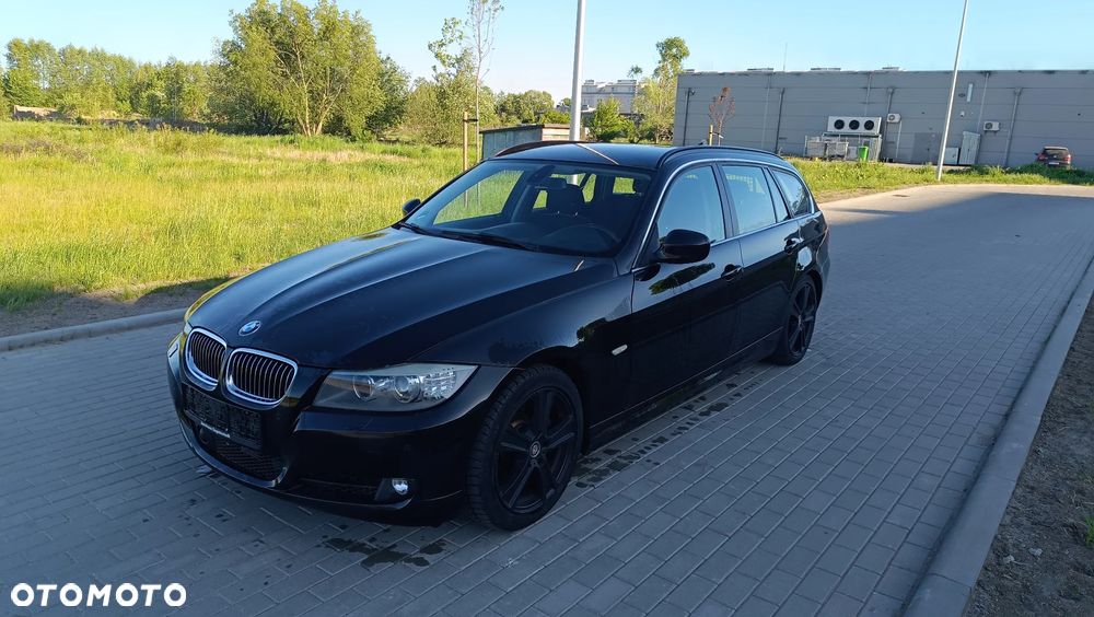 BMW Seria 3 330d DPF Edition Sport - 1