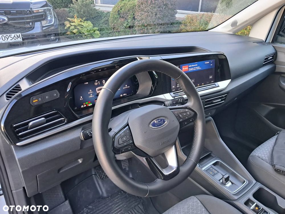 Ford Transit Connect - 16