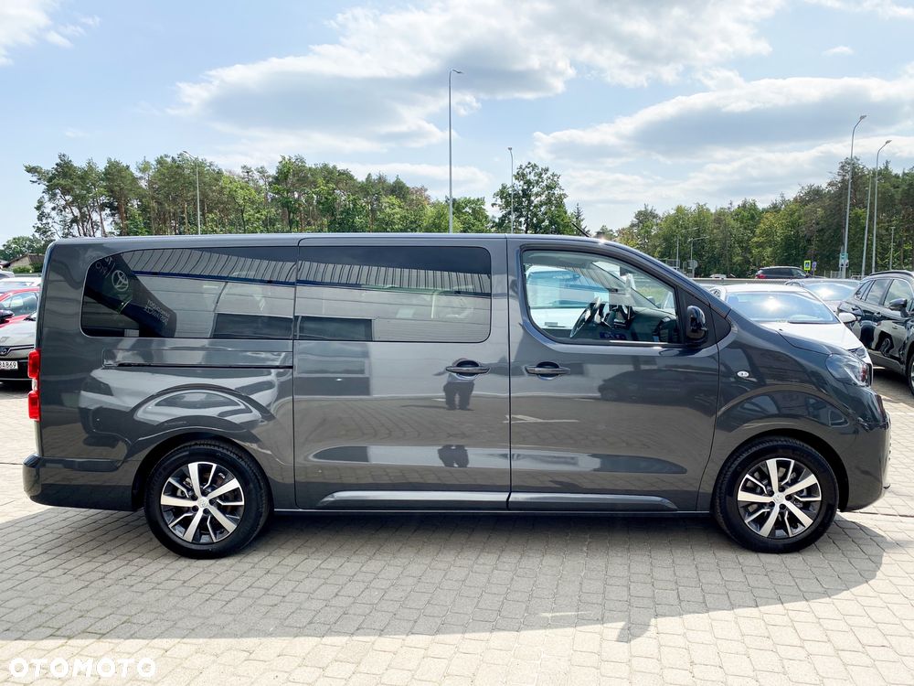 Toyota Proace Verso 2.2 D4-D Long Family - 11
