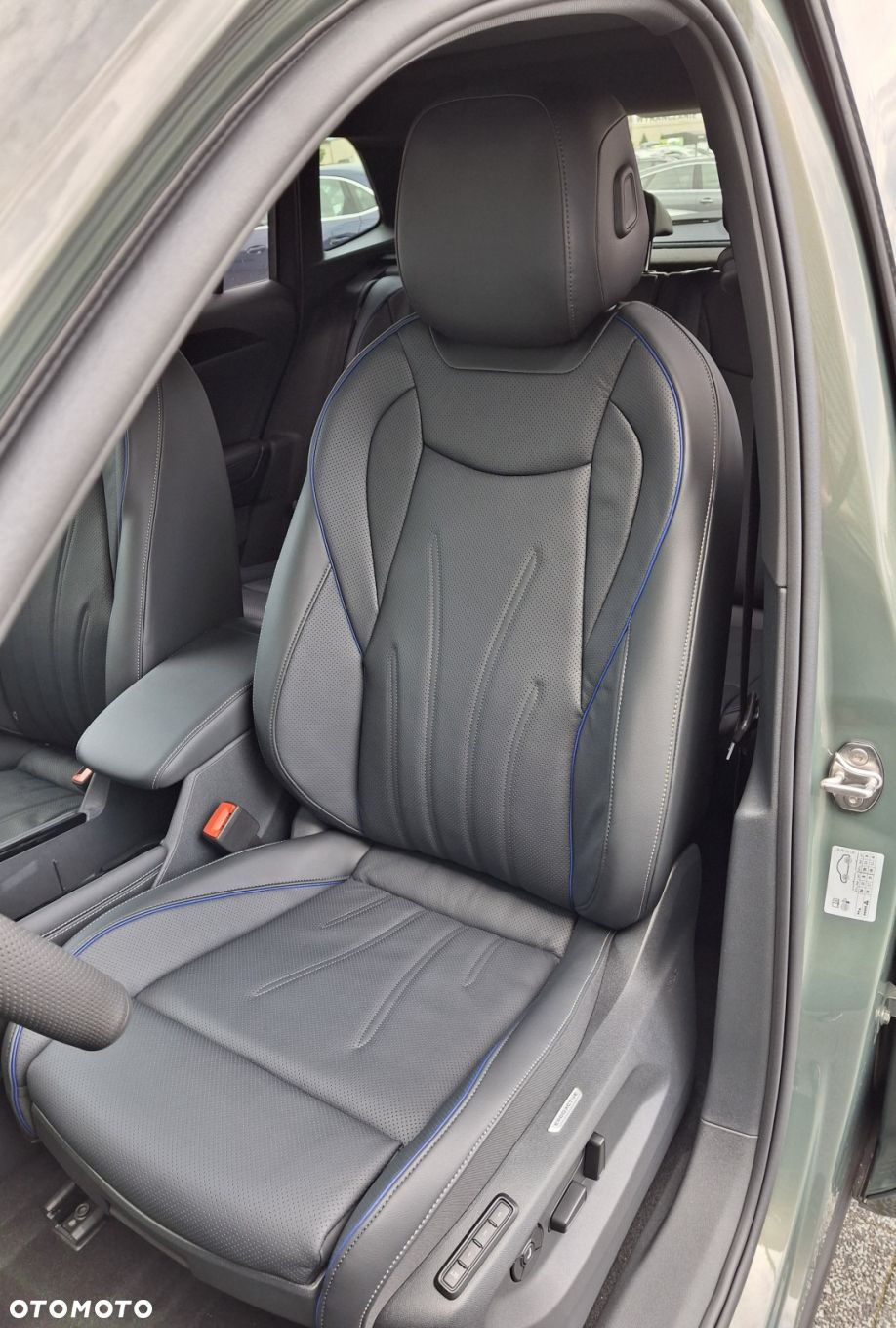 Volkswagen Tiguan 1.5 eHybrid PHEV R-Line Plus DSG - 11
