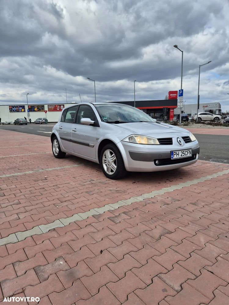 Renault Megane 1.6 Privilege - 3
