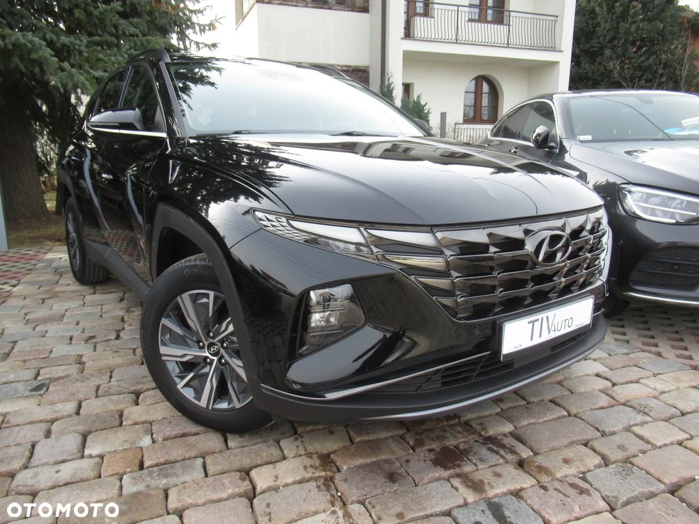 Hyundai Tucson 1.6 T-GDi HEV Executive 2WD - 1