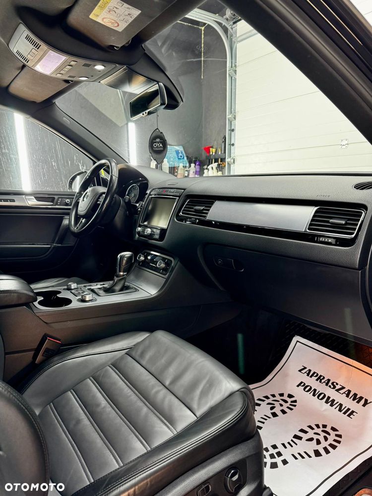 Volkswagen Touareg 3.0 V6 TDI BMT - 11