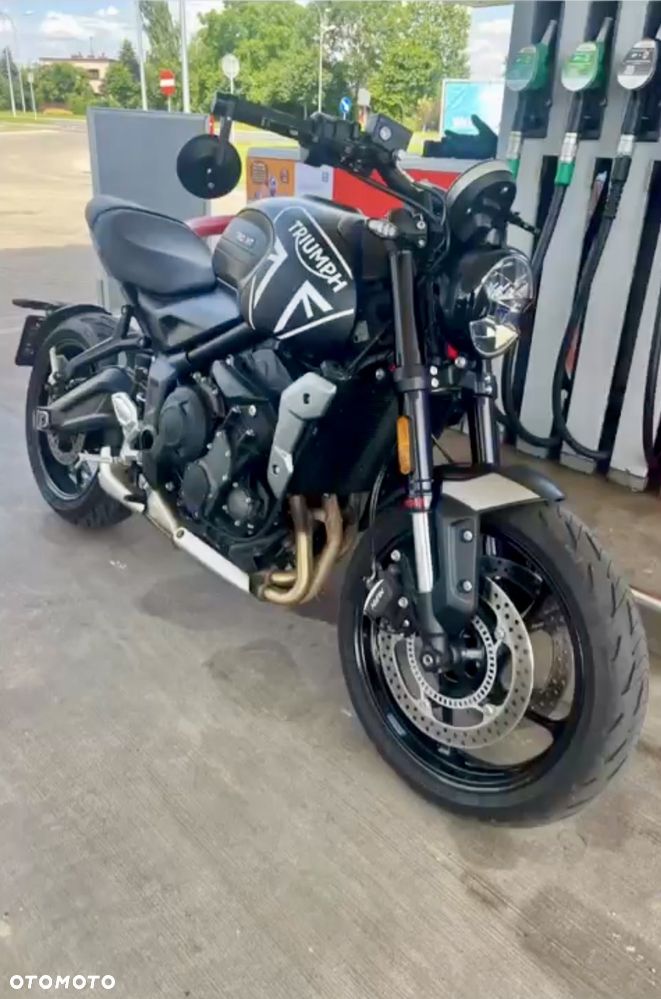 Triumph Trident - 2