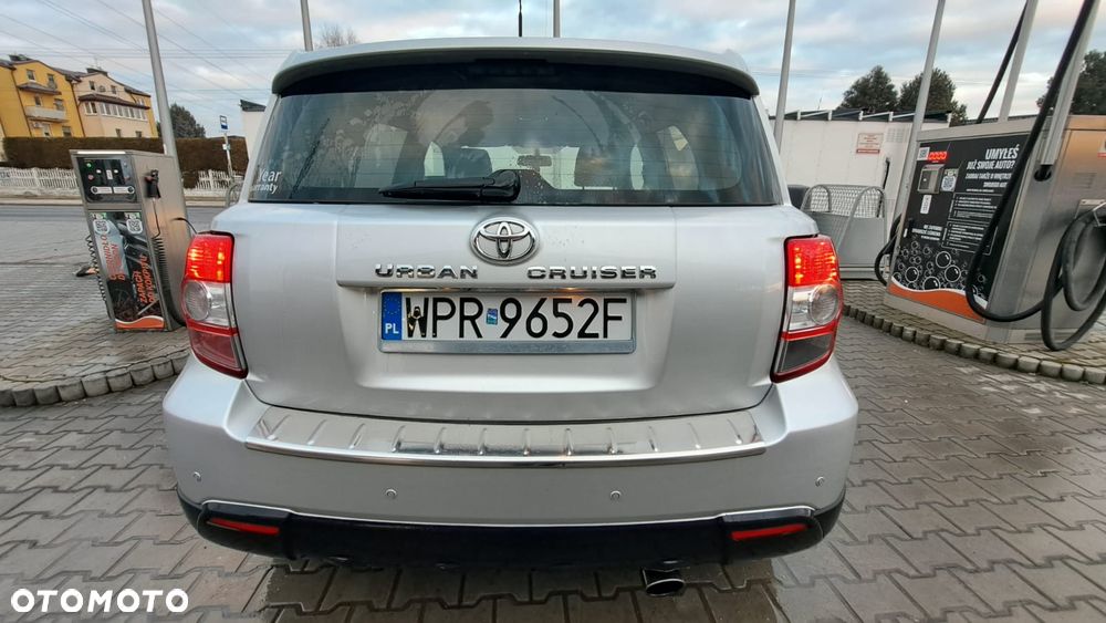 Toyota Urban Cruiser 1.4 D-4D Sol 4x4 - 10